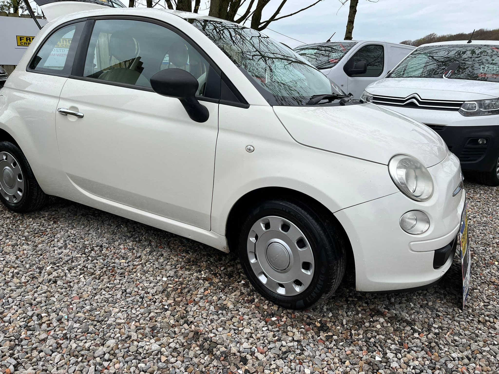 Vehicle image 10 of 12