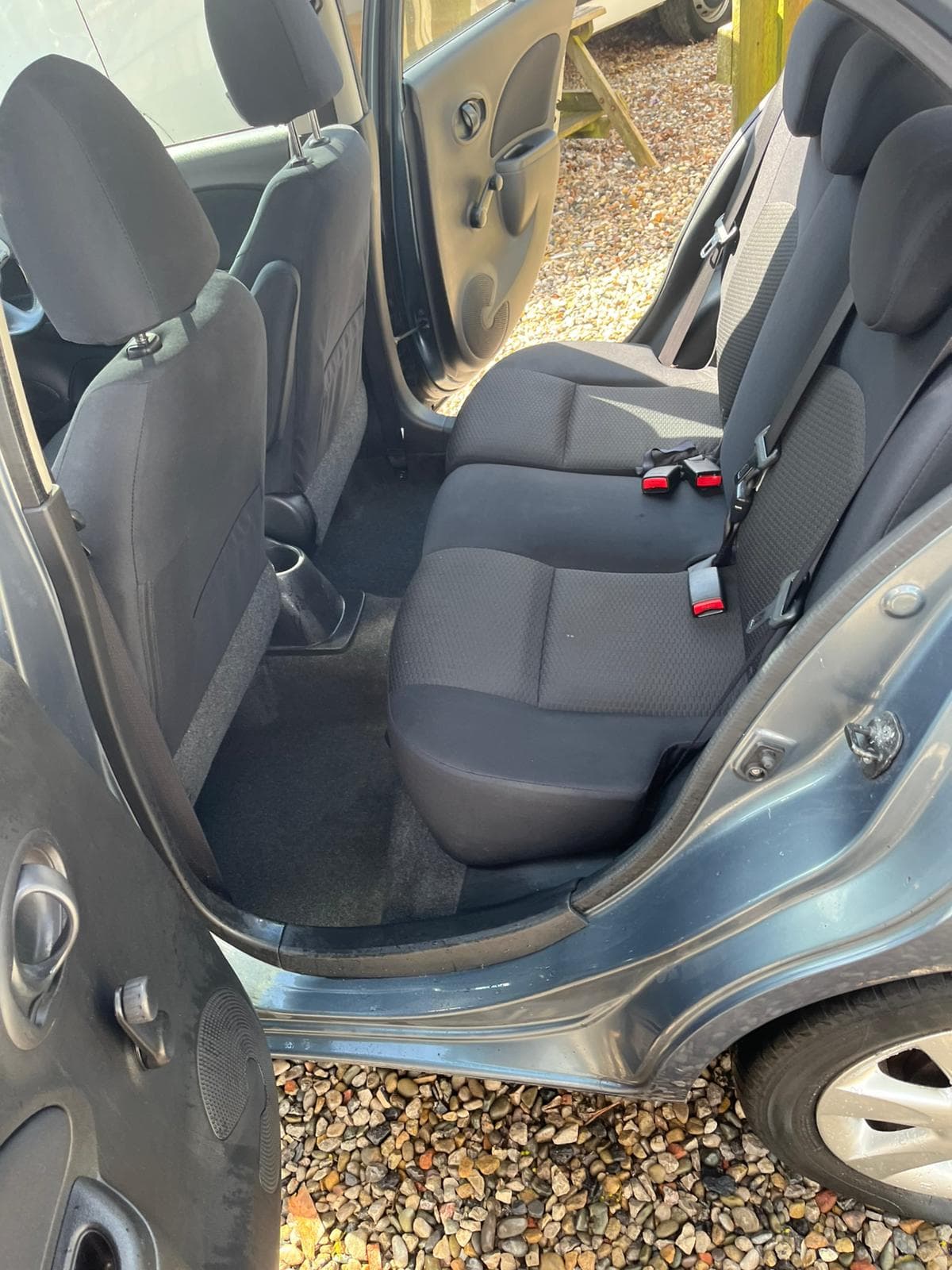 Vehicle image 10 of 11