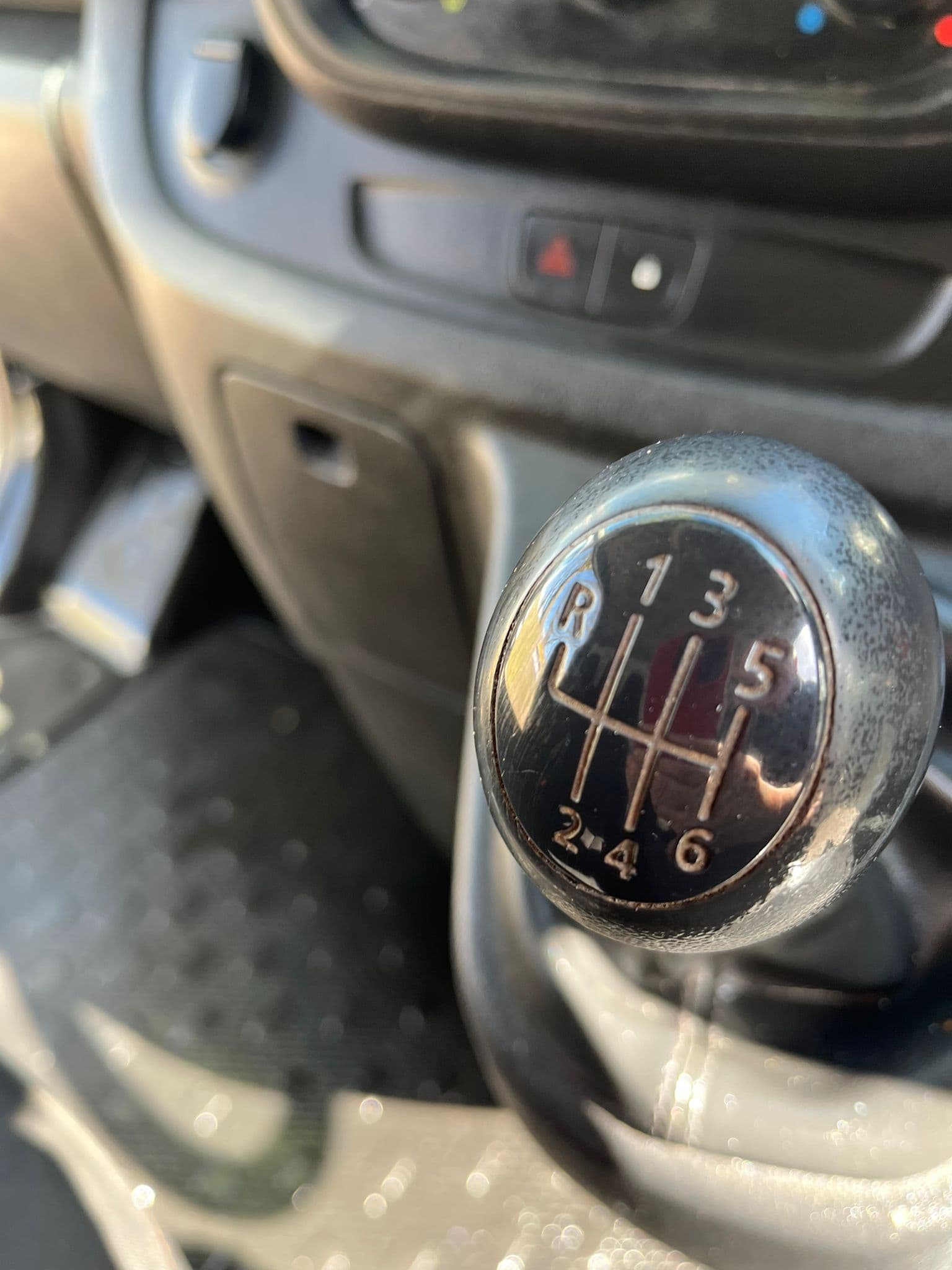 Vehicle image 7 of 9