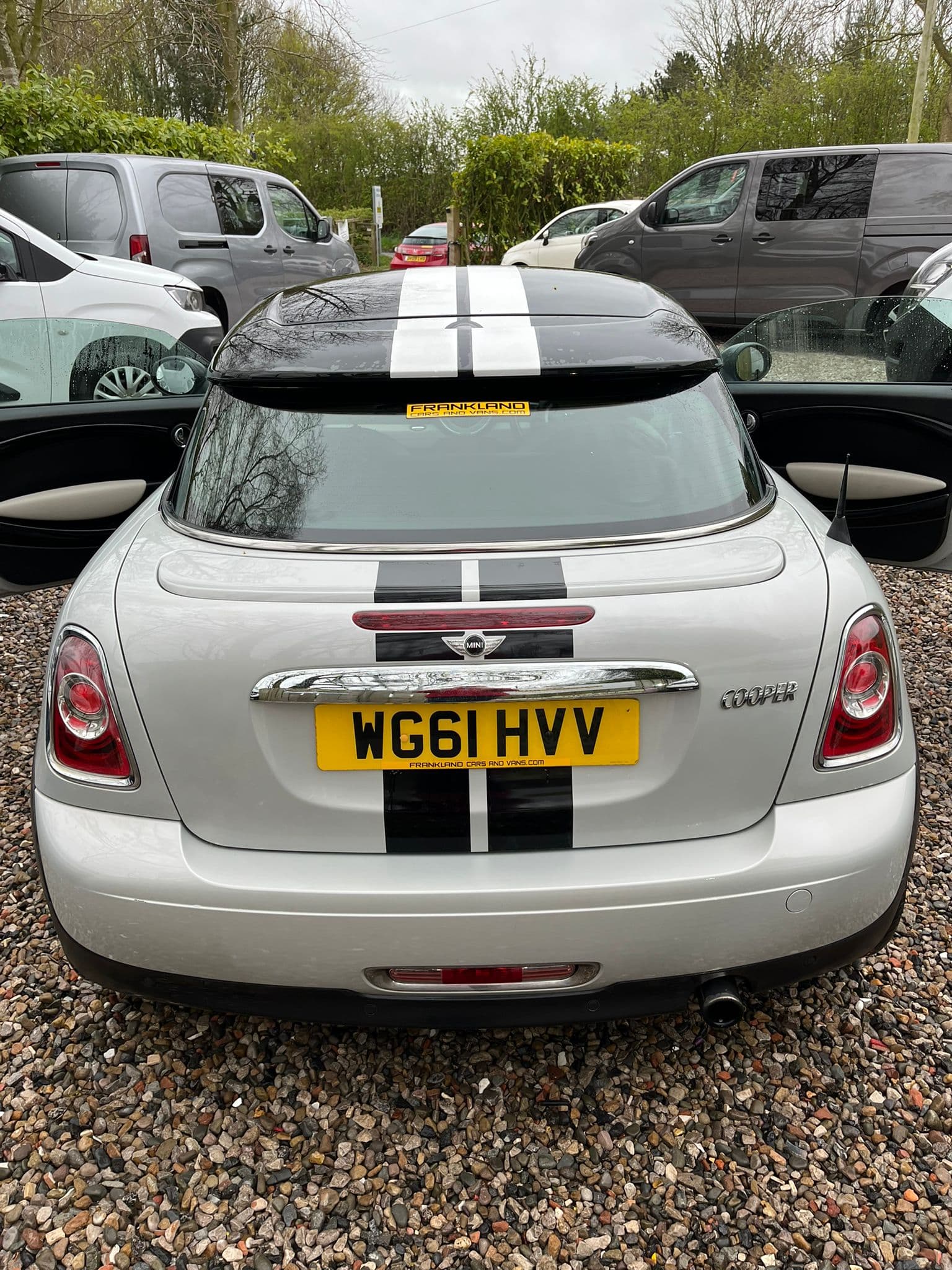 Vehicle image 6 of 15