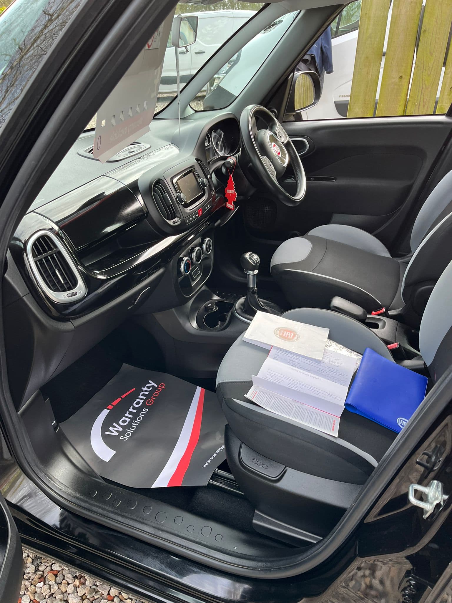 Vehicle image 15 of 38