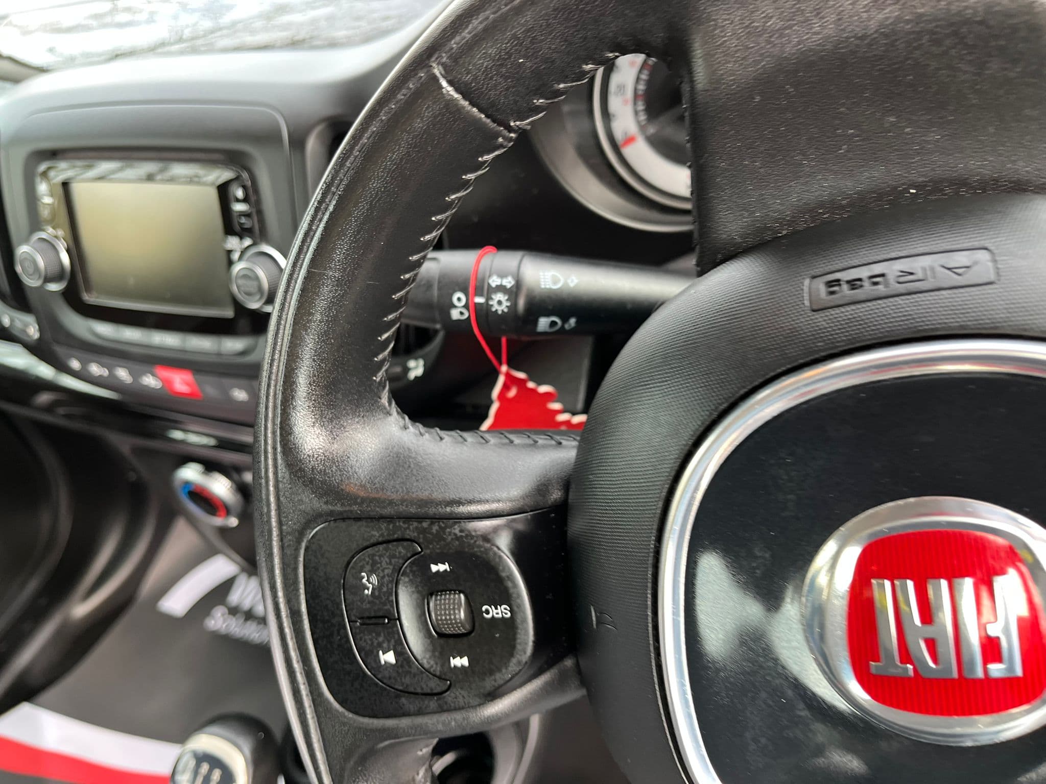 Vehicle image 19 of 38